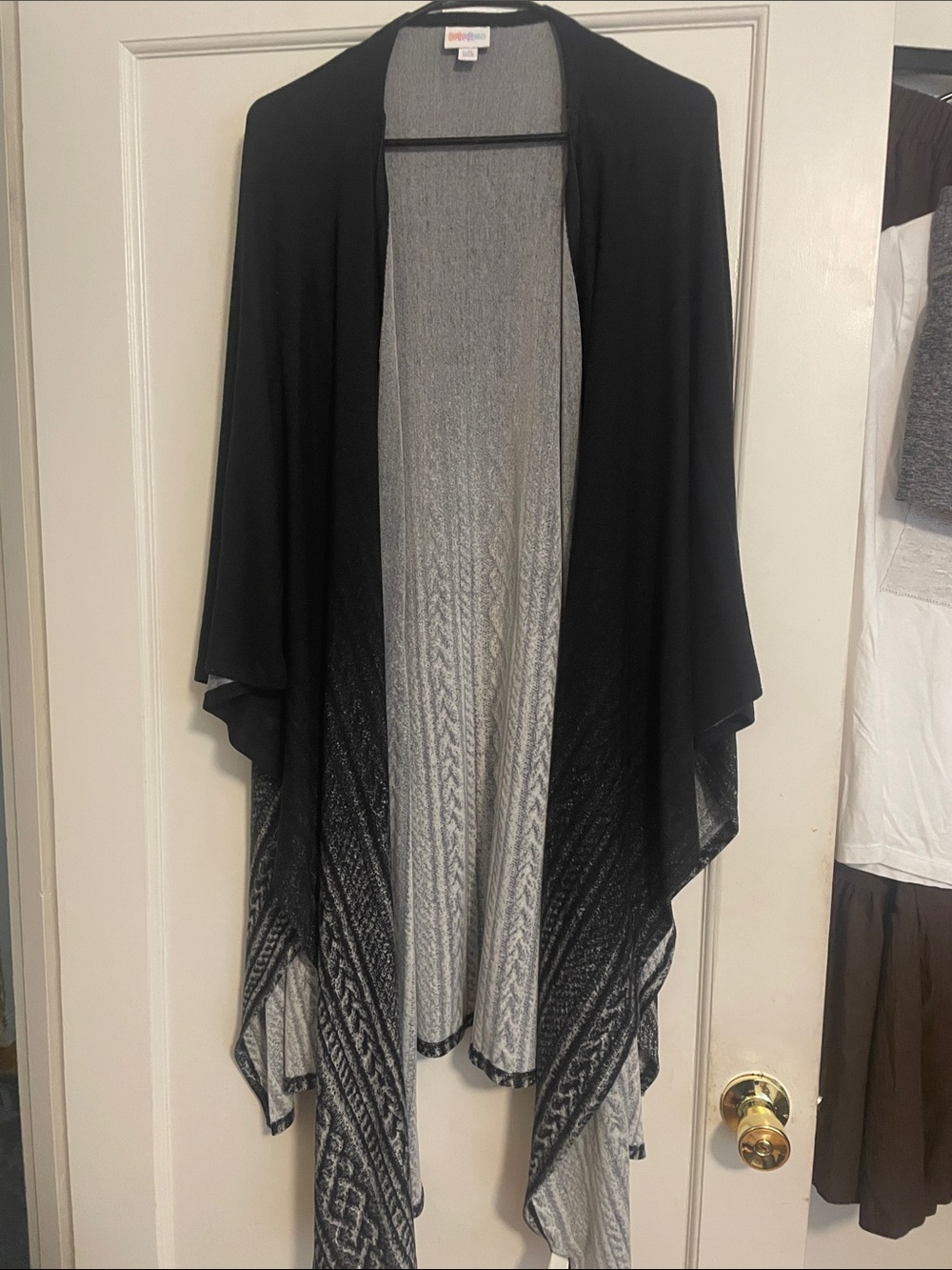LuLaRoe Black and Gray Open Front Draped Cape